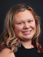 Sephanie Smiegel Headshot